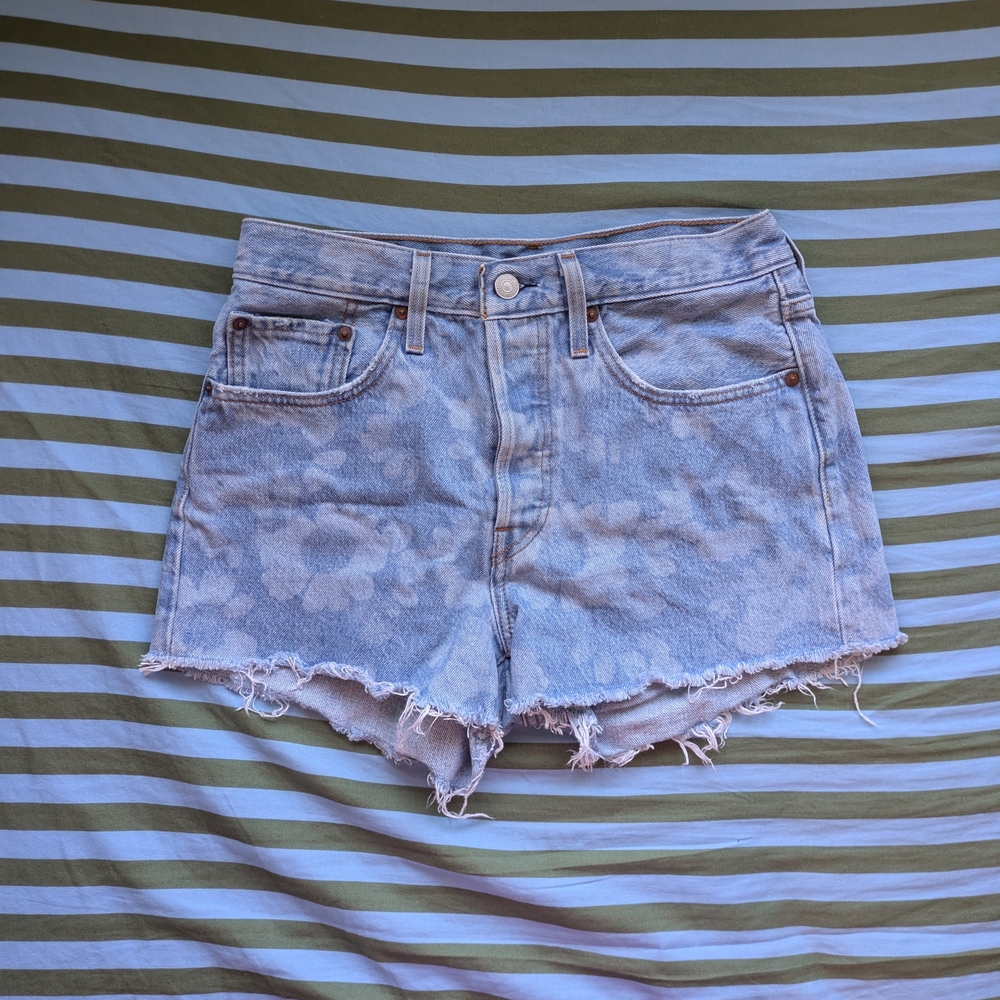 Stylish Light Blue Denim Women's Shorts